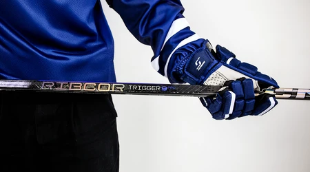 REZENSION: CCM Ribcor TRIGGER 9 PRO – blitzschnelle Reaktion mit dem Hockeyschläger