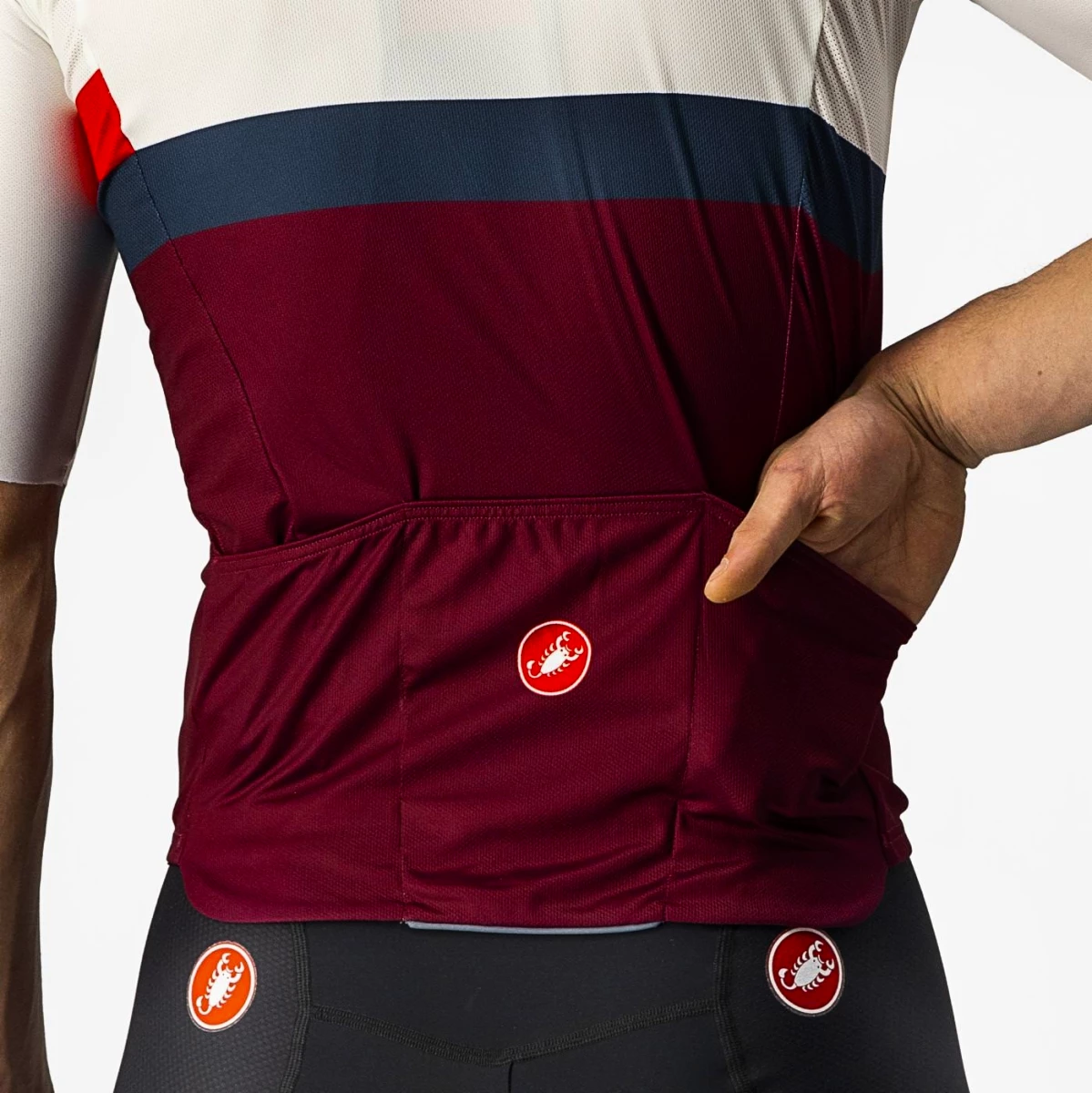 Castelli A Blocco Elfenbein/Rot-Blau-Bordeaux